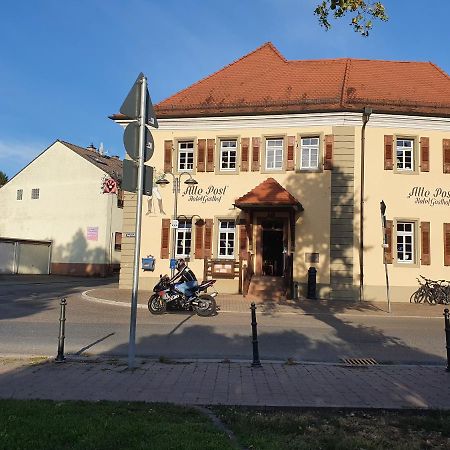 Gasthof Alte Post Oberhausen-Rheinhausen 外观 照片